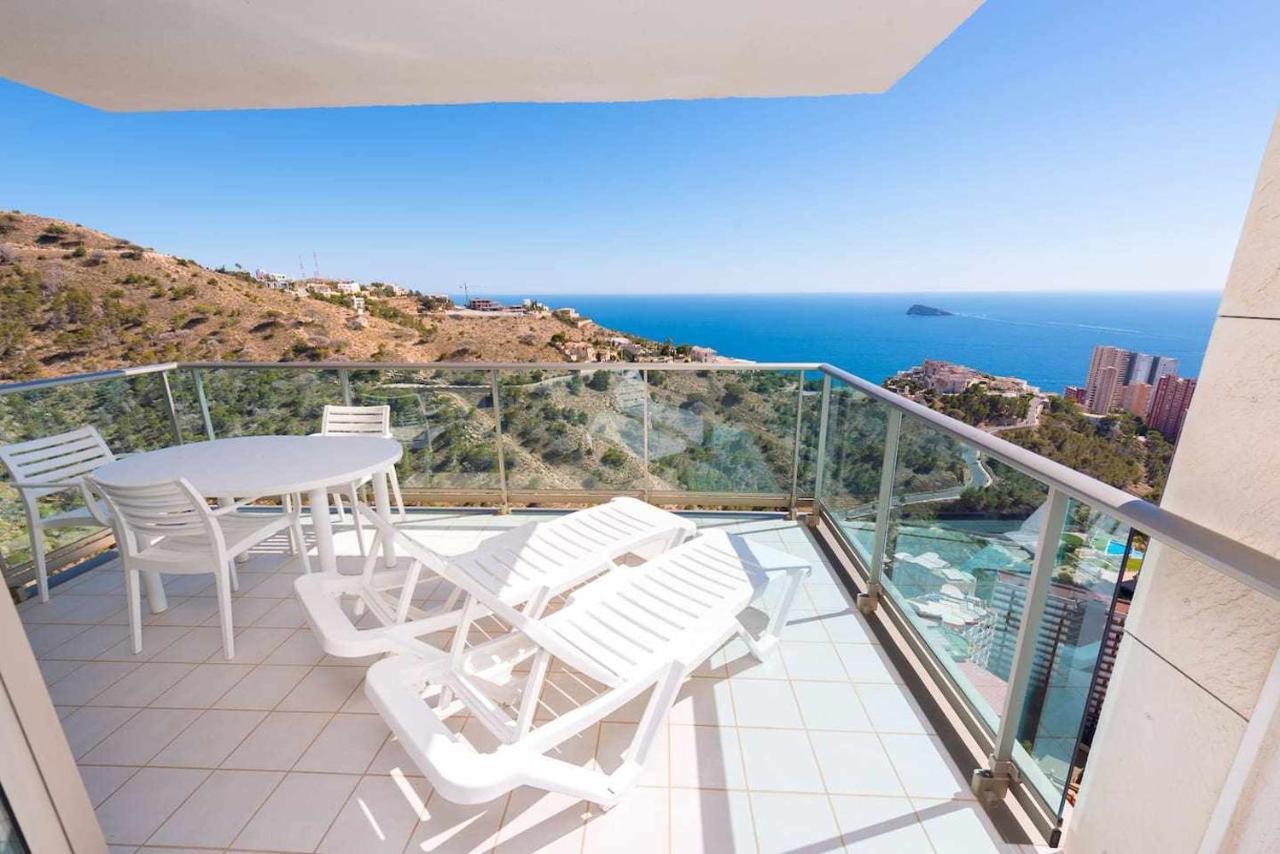 High Rise Apartment On The 39Th Floor With Private Terrace And Sea Views Benidorm Exteriör bild