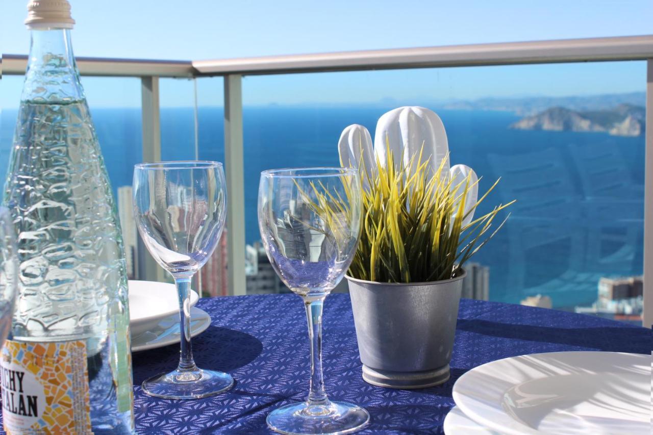 High Rise Apartment On The 39Th Floor With Private Terrace And Sea Views Benidorm Exteriör bild