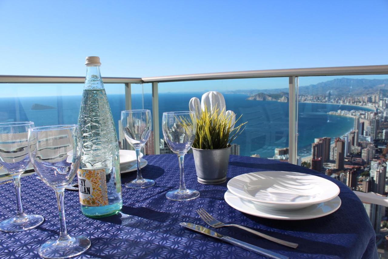 High Rise Apartment On The 39Th Floor With Private Terrace And Sea Views Benidorm Exteriör bild
